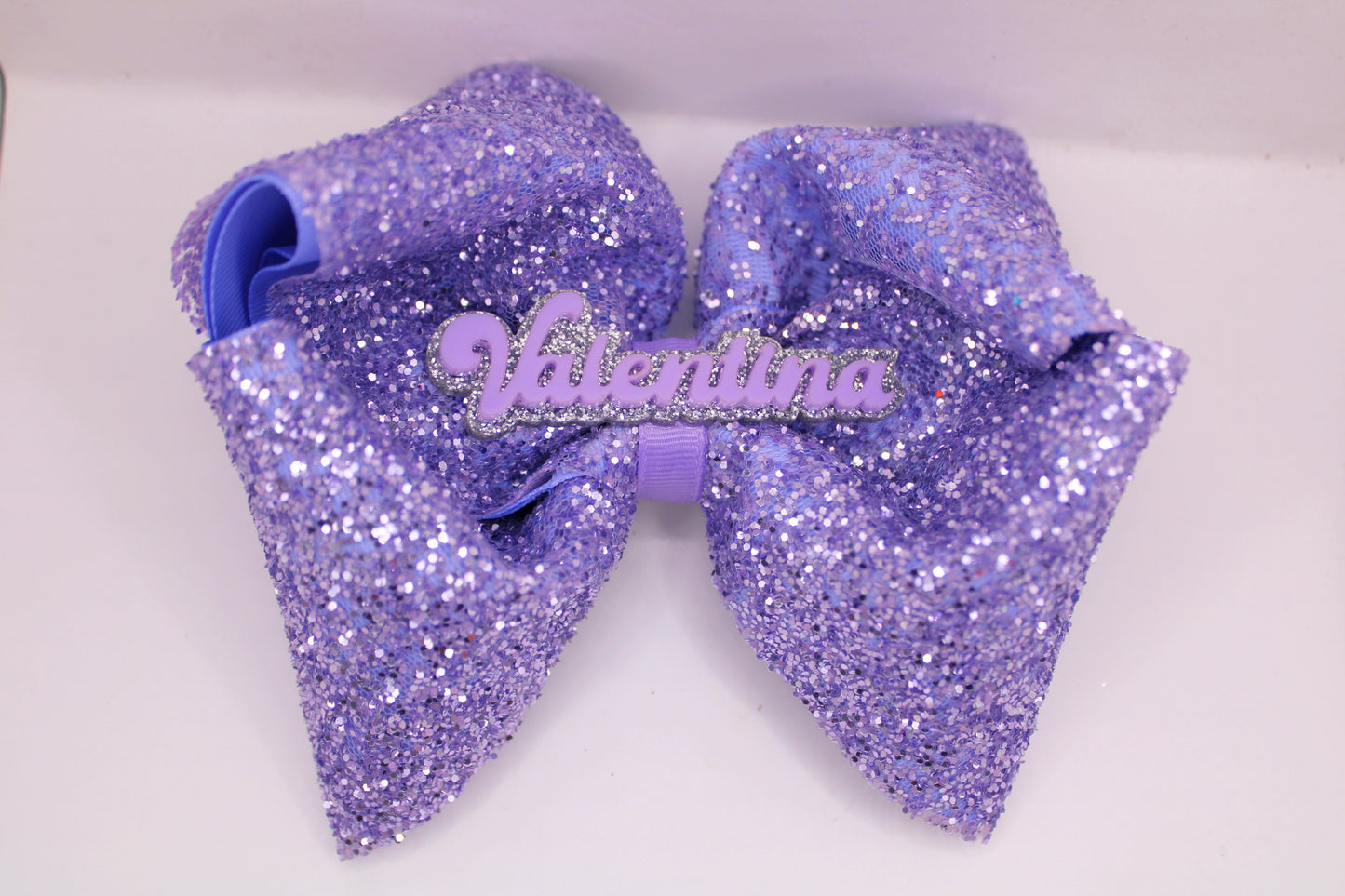 MADE IN MANHATTAN - Moños personalizados