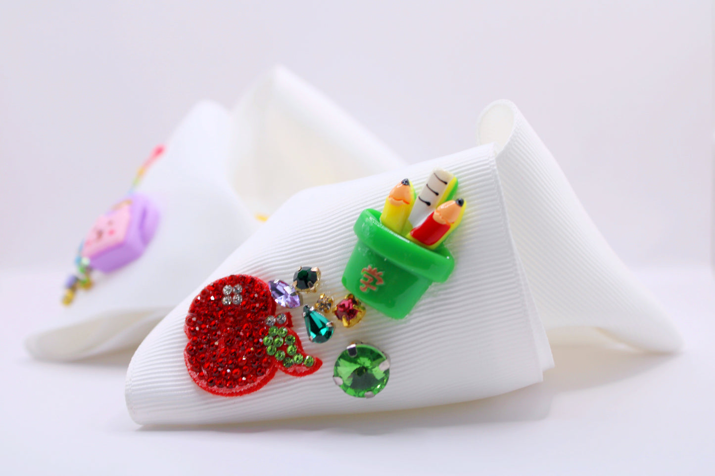 LITTLE GENIUS - Moños escolares personalizados